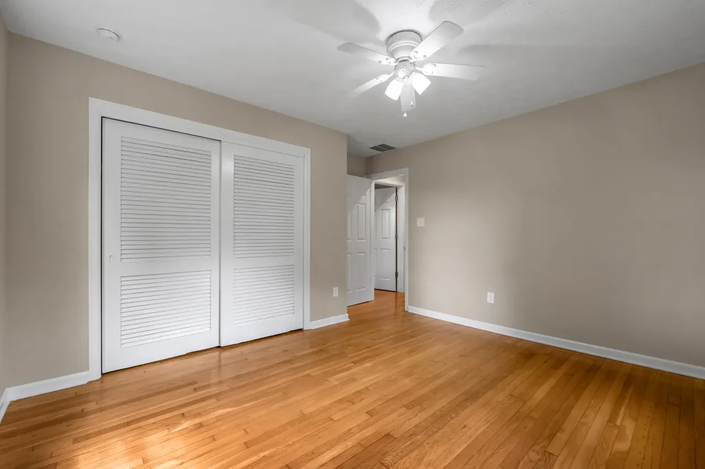 855 Walnut Hill Road Lexington KY 40515