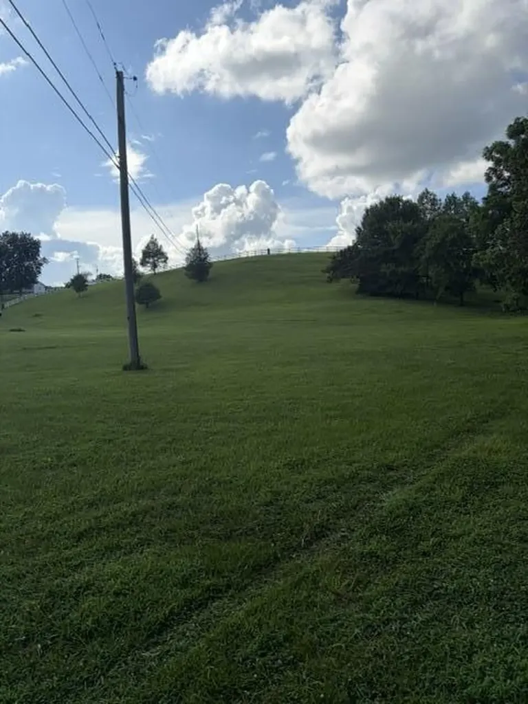 1280 Friendship Pike Road Campbellsville KY 42718