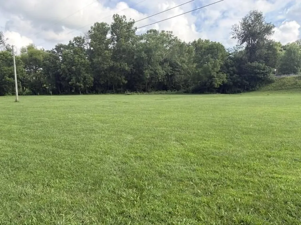 1280 Friendship Pike Road Campbellsville KY 42718