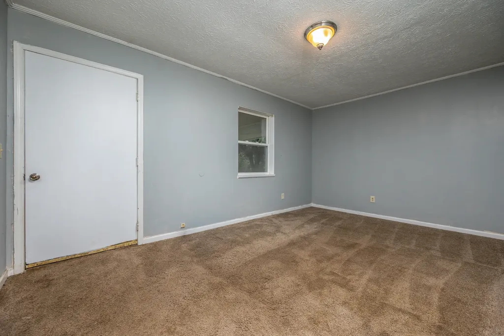 270 Pleasant Morehead KY 40351