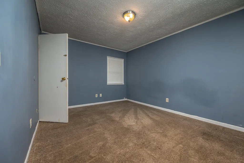 270 Pleasant Morehead KY 40351