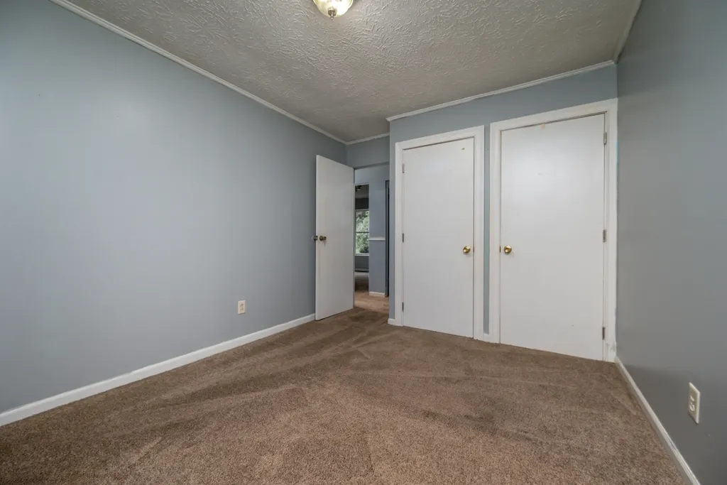 270 Pleasant Morehead KY 40351