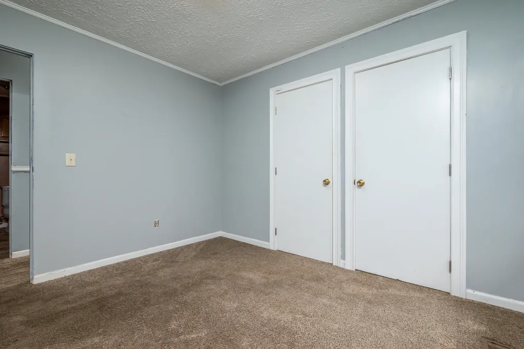 270 Pleasant Morehead KY 40351
