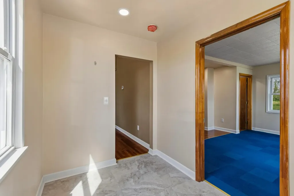 1300 State Route 1901 Marion KY 42064