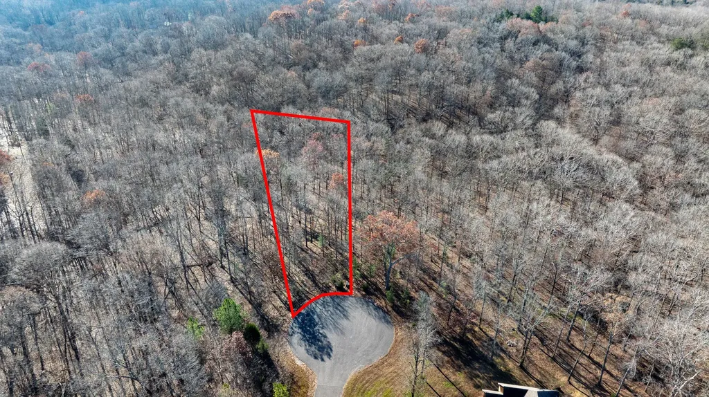 Lot 183 Yellowbird Lane Murray KY 42071