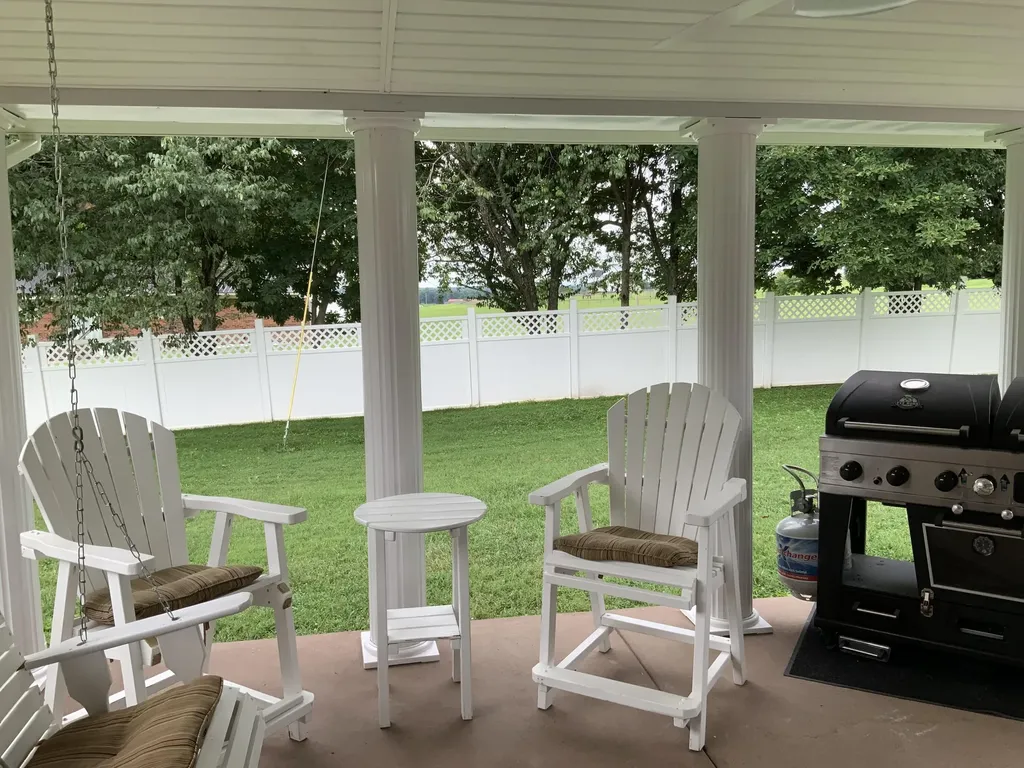 175 Manchester Lane Brodhead KY 40409