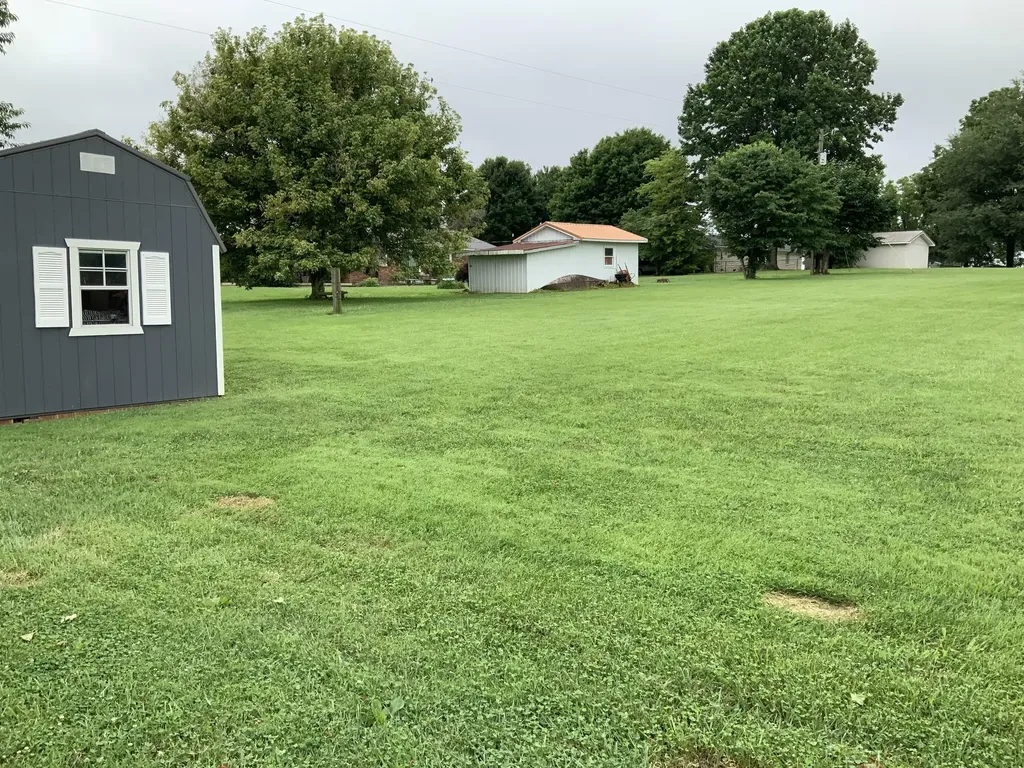 175 Manchester Lane Brodhead KY 40409