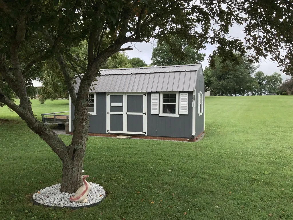175 Manchester Lane Brodhead KY 40409