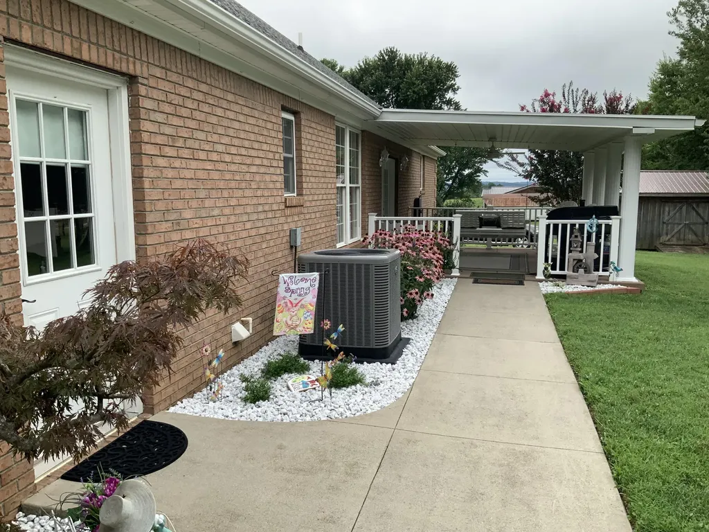 175 Manchester Lane Brodhead KY 40409