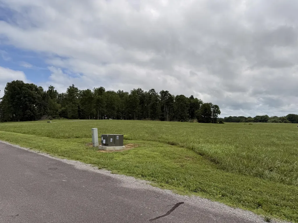 129 Wedge Way Russell Springs KY 42642