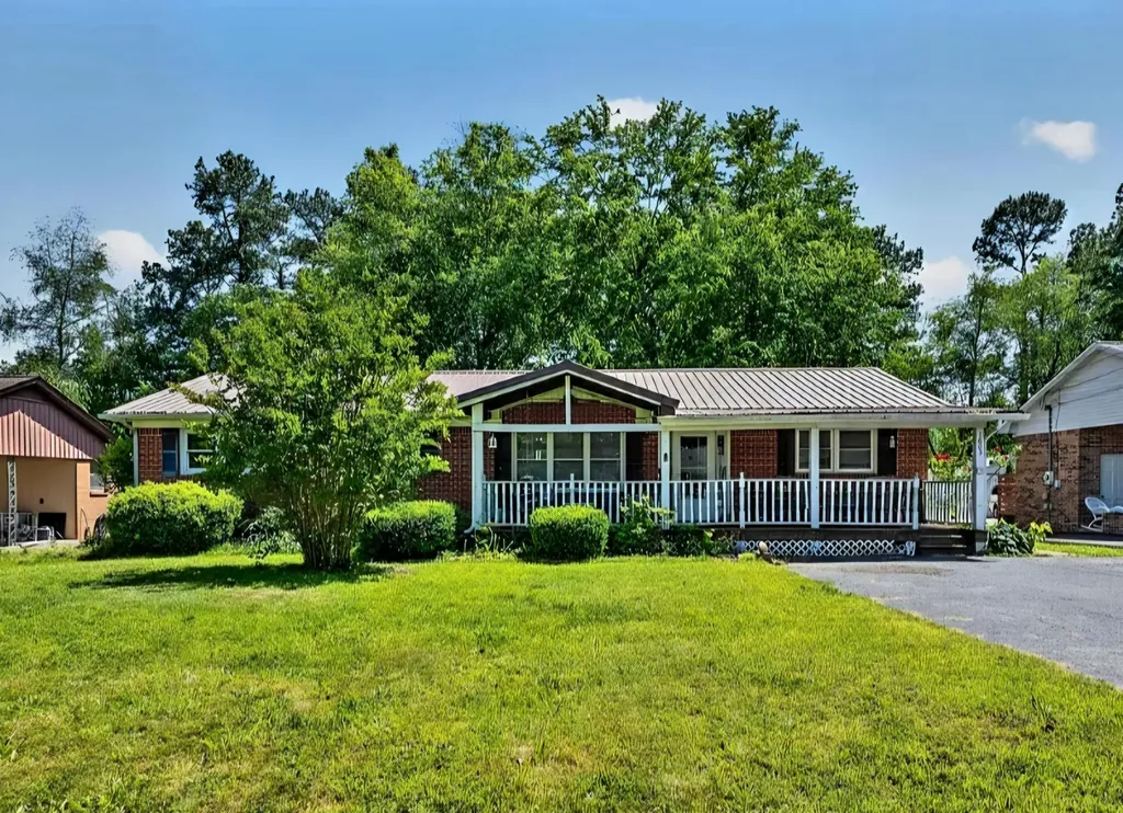 1605 Belmont Drive Murray KY 42071