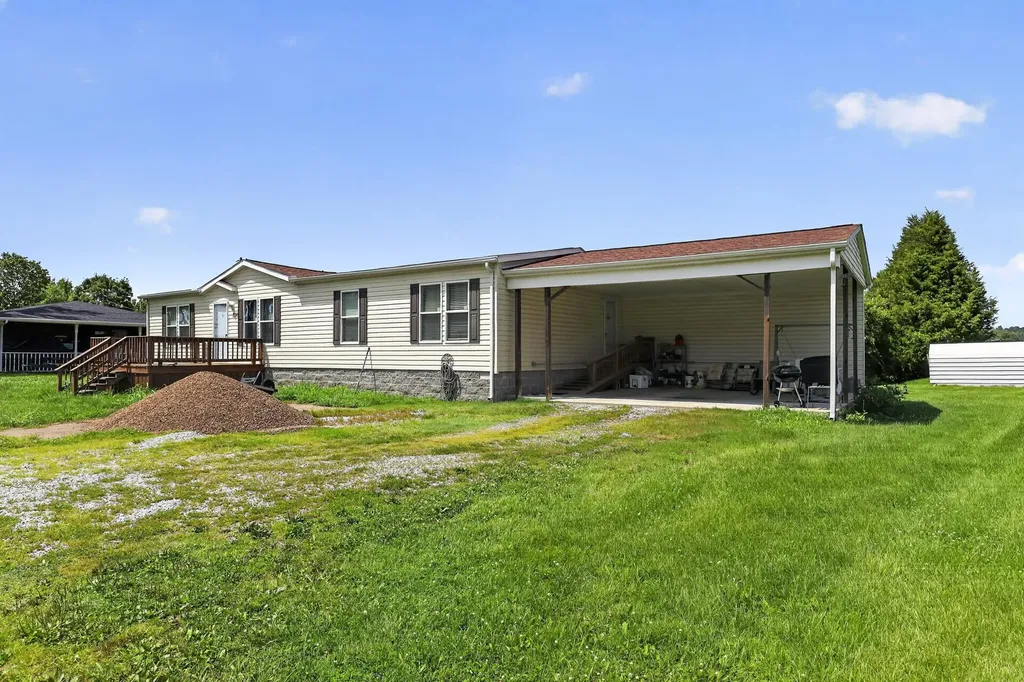720 W Kentucky 132 Dixon KY 42409