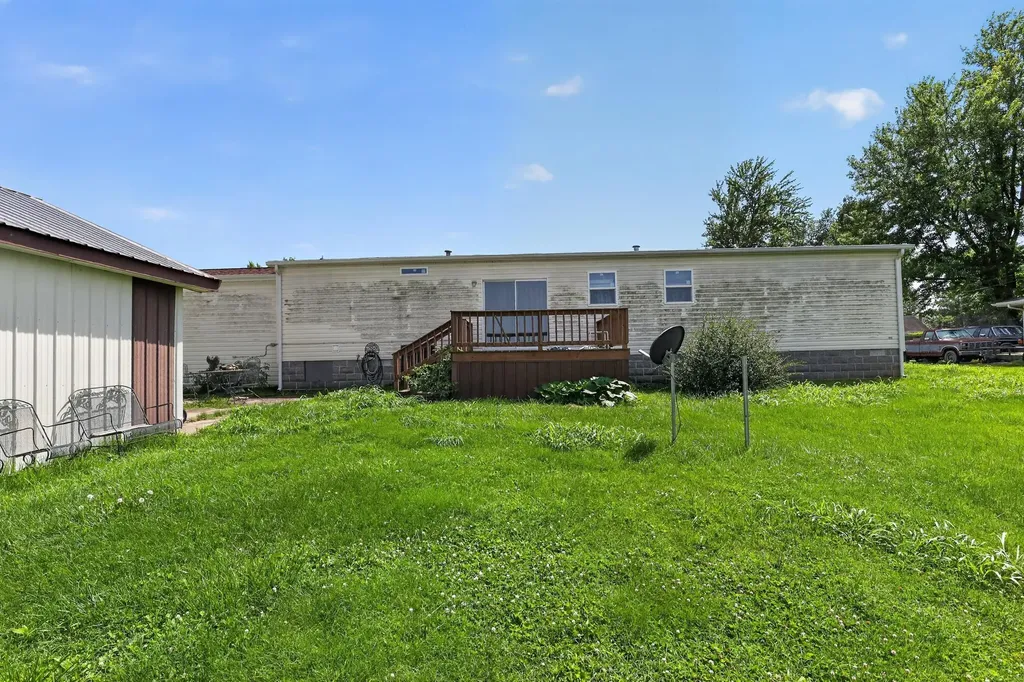 720 W Kentucky 132 Dixon KY 42409