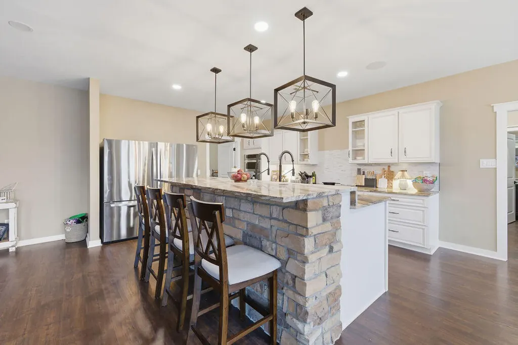 230 Ayly Estates Drive Mayfield KY 42066