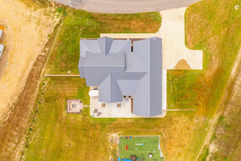 230 Ayly Estates Drive Mayfield KY 42066