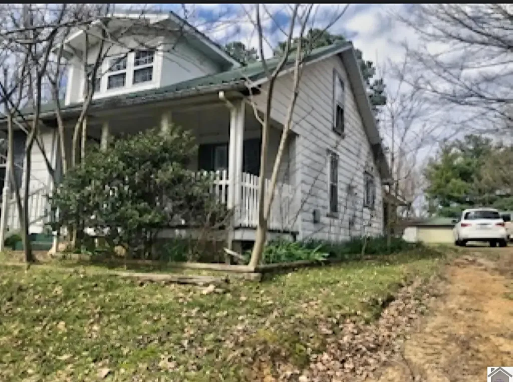 5616 Kentucky 339 Mayfield KY 42066