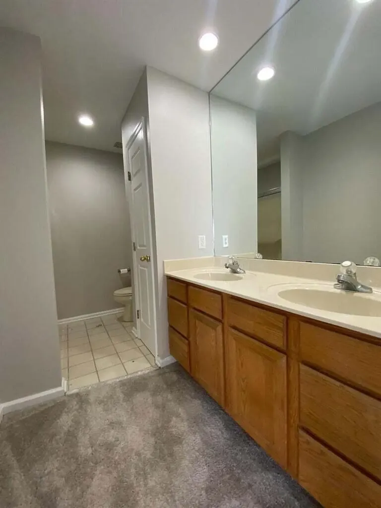 2052 Blackhorse Lane Lexington KY 40503