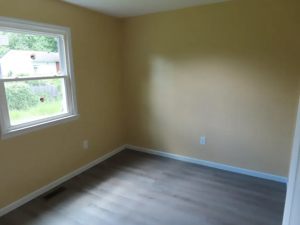 57 Roxanne Street Clearfield KY 40313
