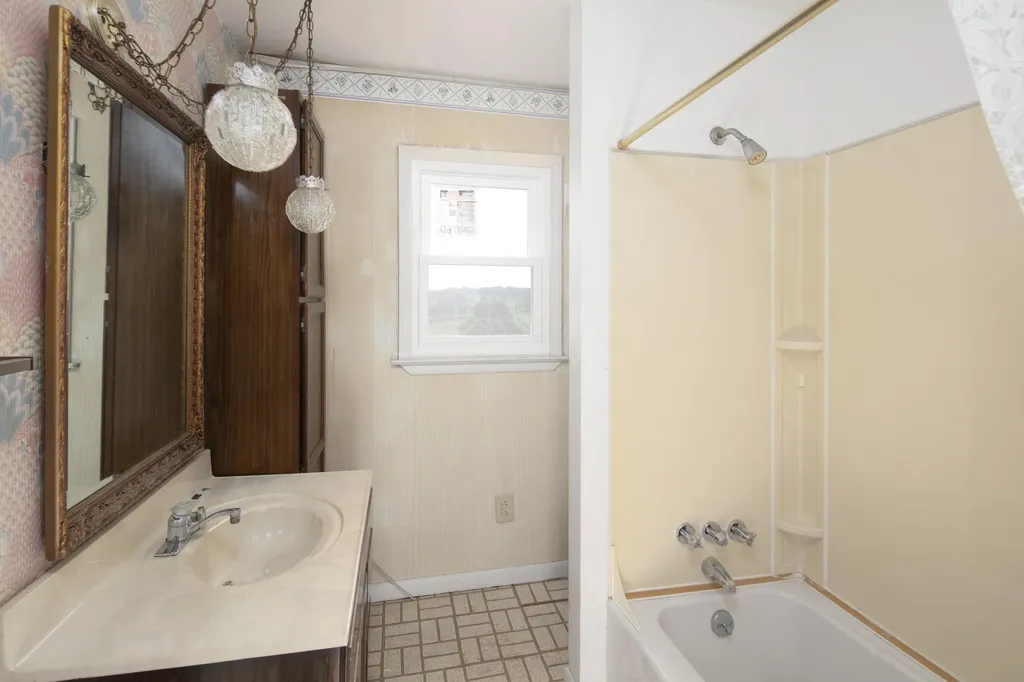 4603 Paris Road Winchester KY 40391