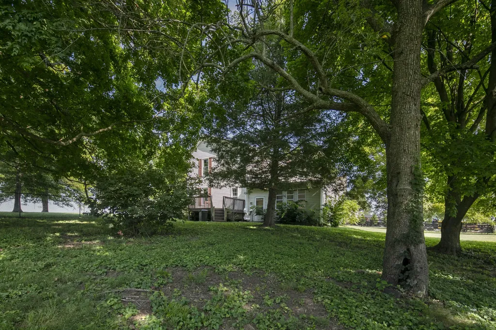 4603 Paris Road Winchester KY 40391