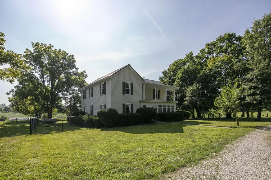 4603 Paris Road Winchester KY 40391
