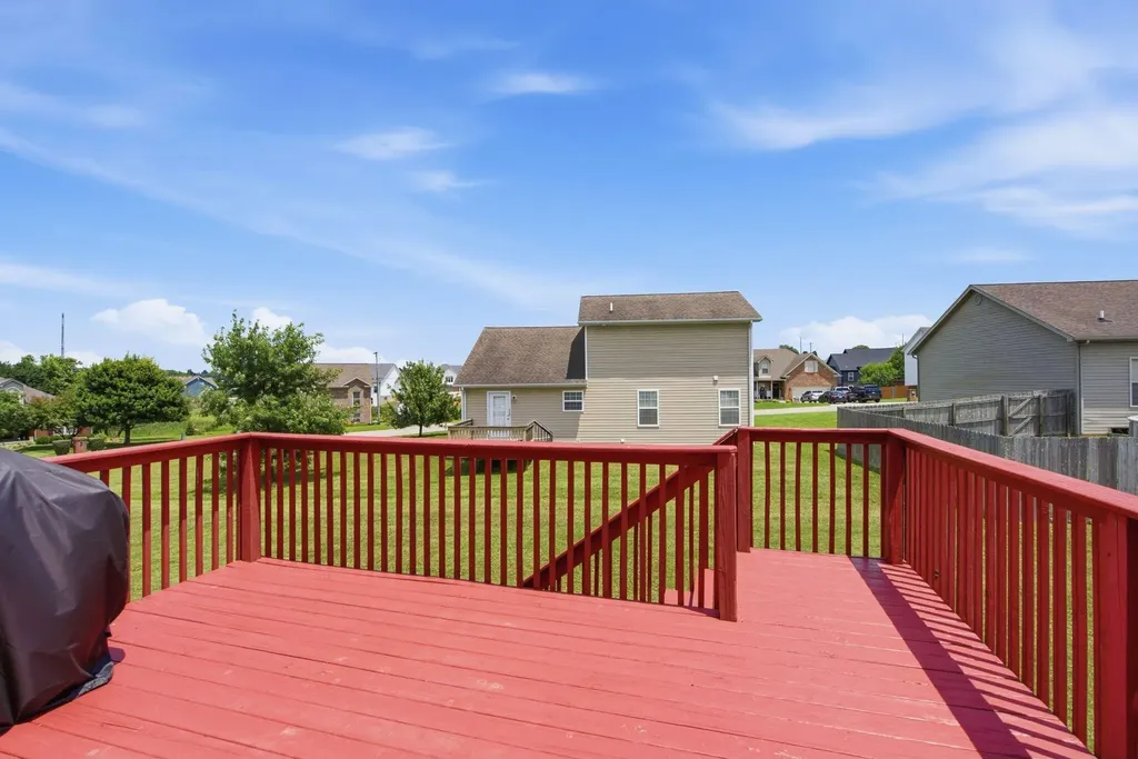 1052 Running Brook Drive Lawrenceburg KY 40342