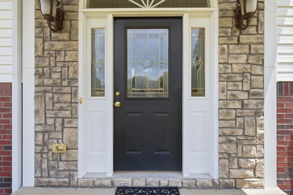 1052 Running Brook Drive Lawrenceburg KY 40342
