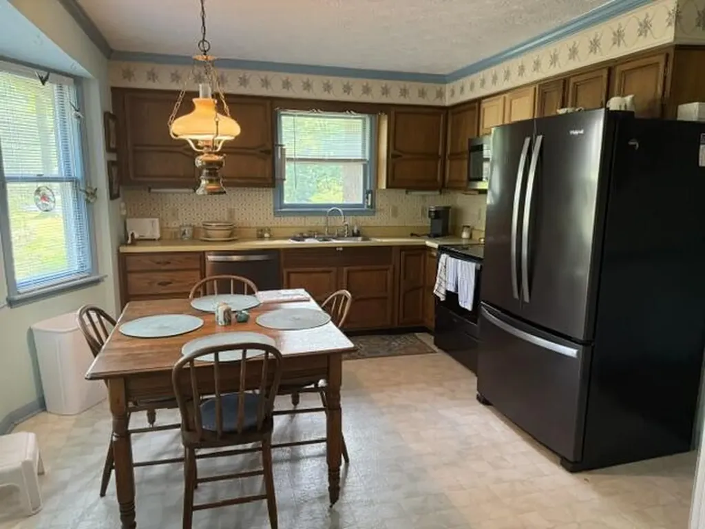191 Hesters Road Benton KY 42025