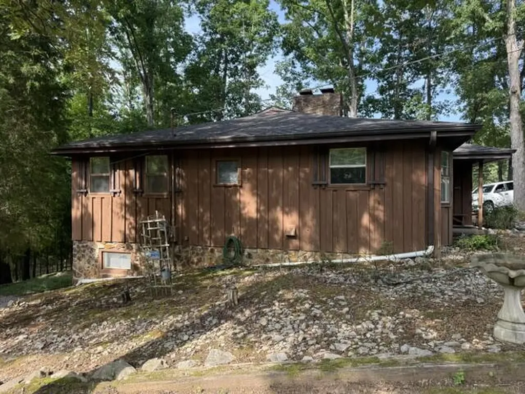 191 Hesters Road Benton KY 42025