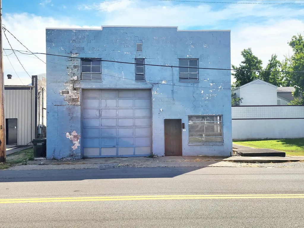 315 E 4th Street Hopkinsville KY 42240