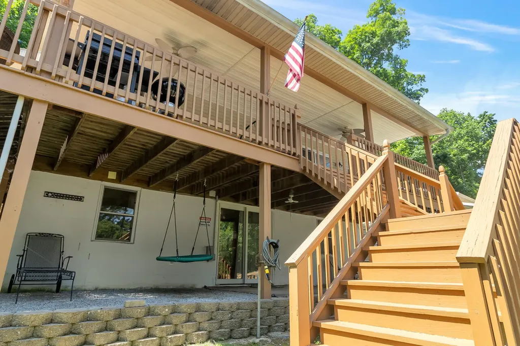 1865 R Whittaker Road Lewisburg KY 42256