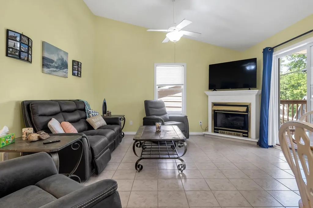 1865 R Whittaker Road Lewisburg KY 42256