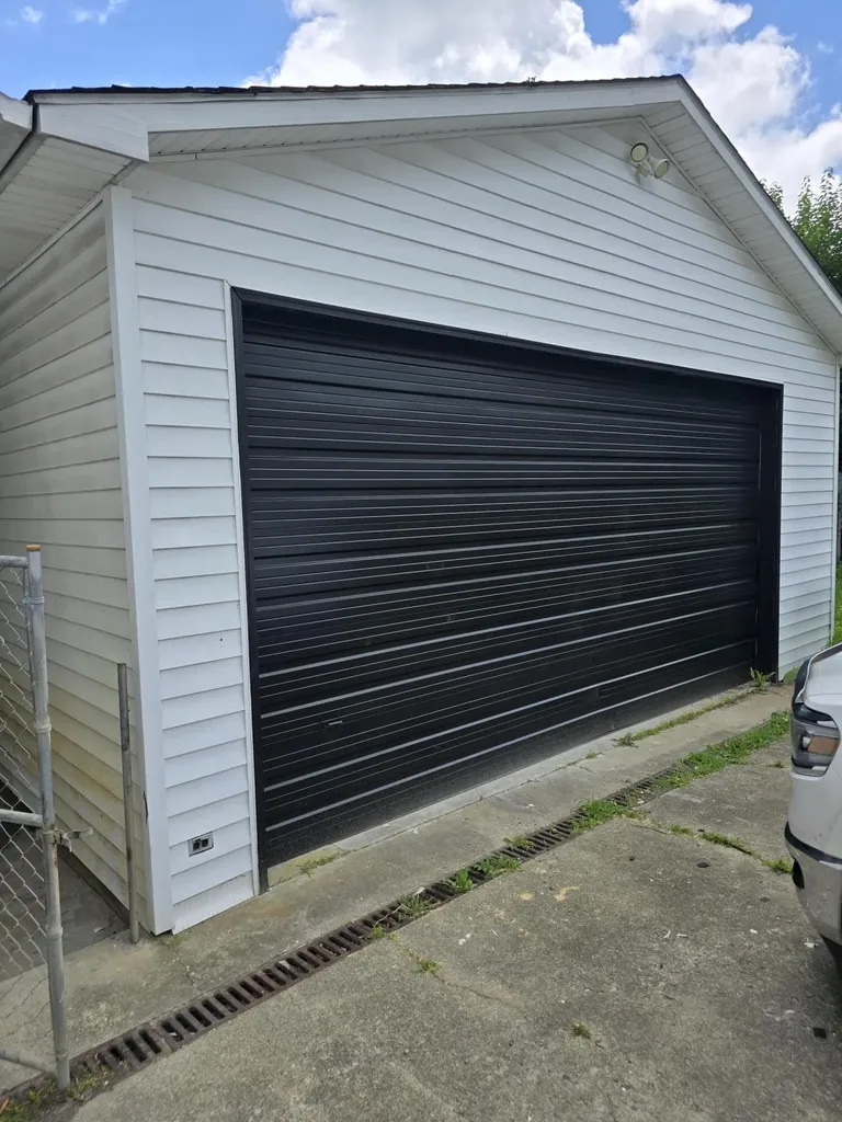 323 W 2nd Street Paris KY 40361