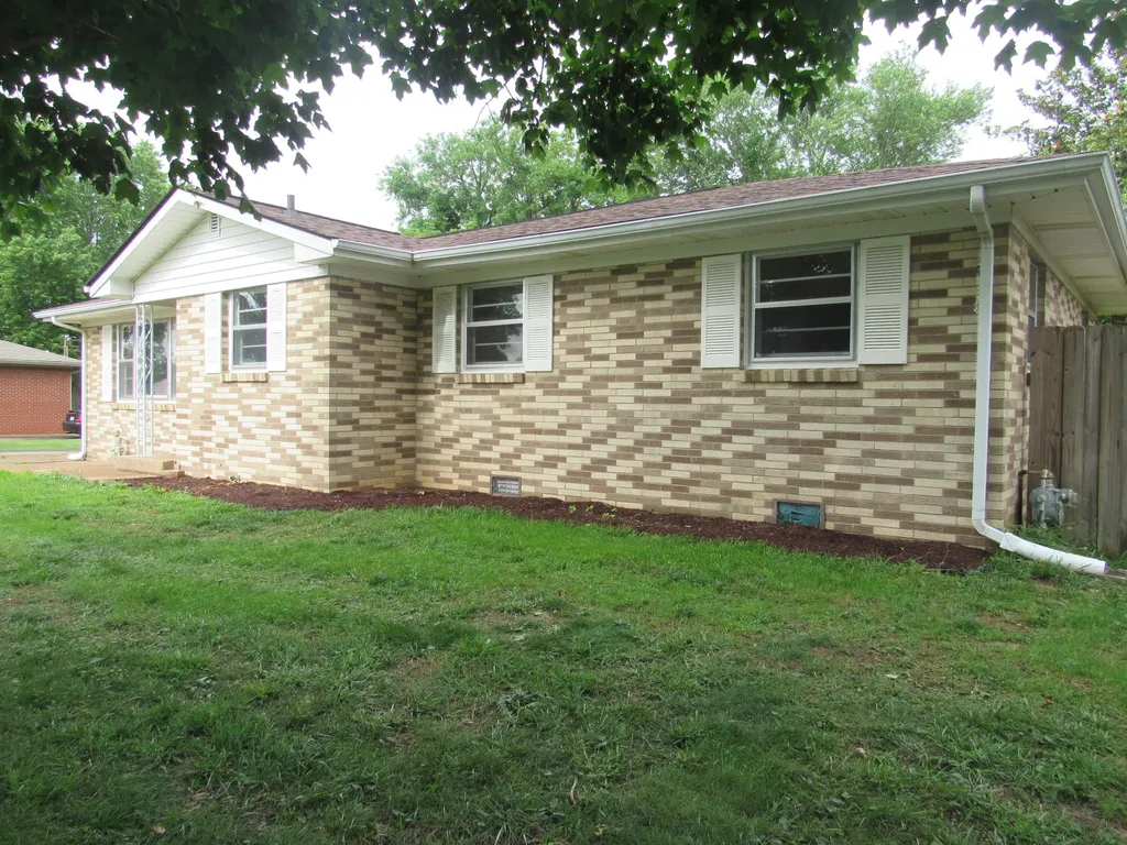 52 Wharton Road Cadiz KY 42211