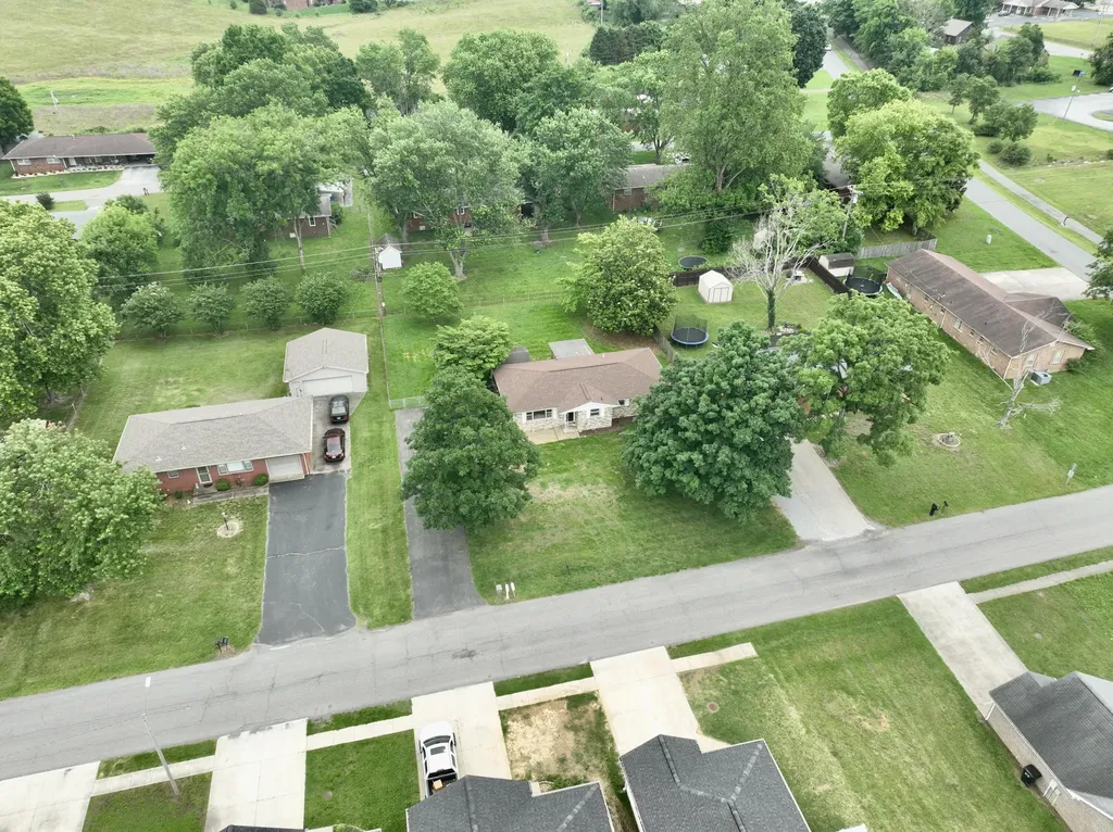 52 Wharton Road Cadiz KY 42211
