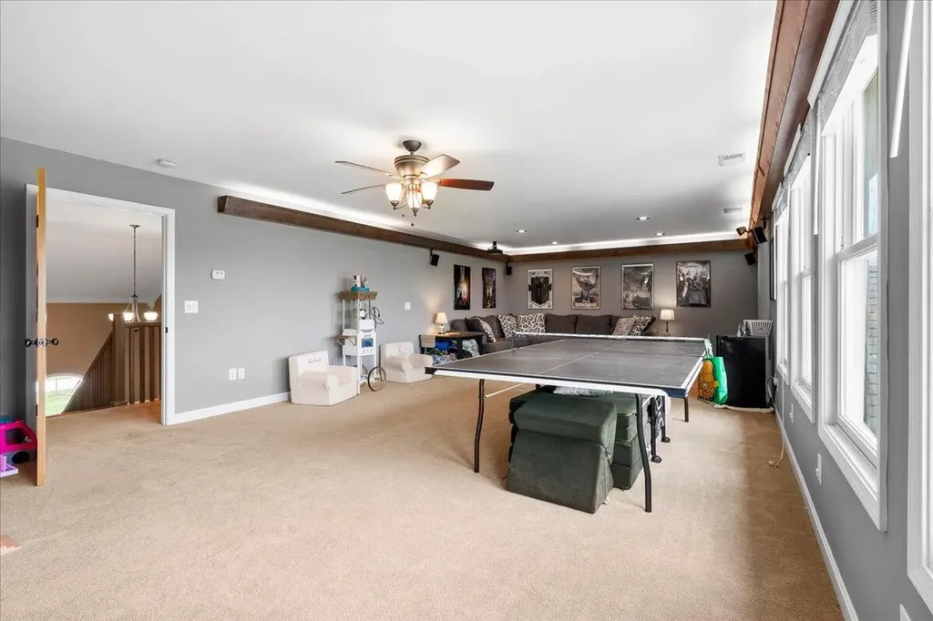 210 Colonial Drive Versailles KY 40383