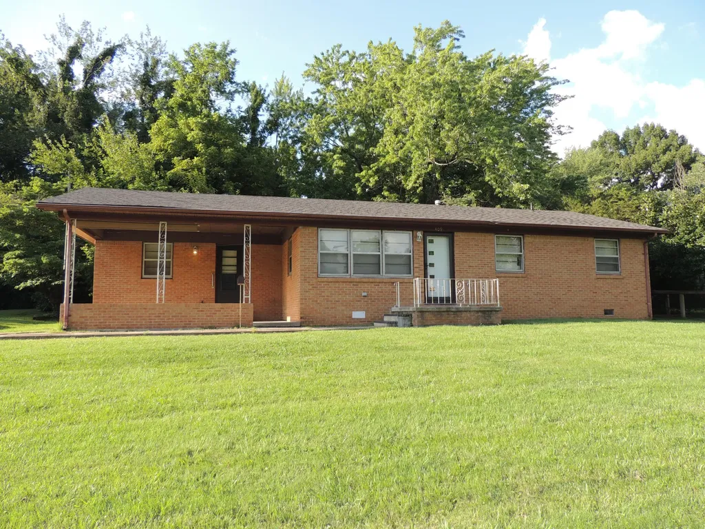 409 Macedonia Street Mayfield KY 42066