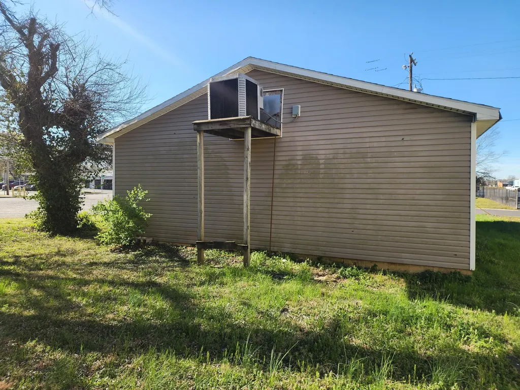 518 E 2nd Street Hopkinsville KY 42240