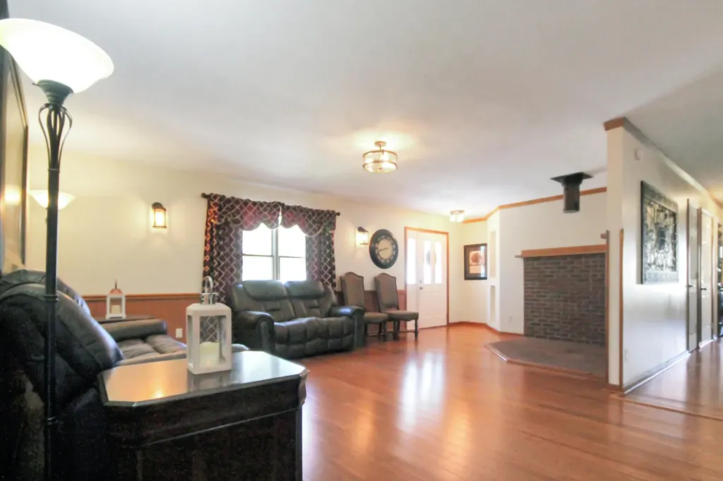 8078 Aurora Highway Benton KY 42025