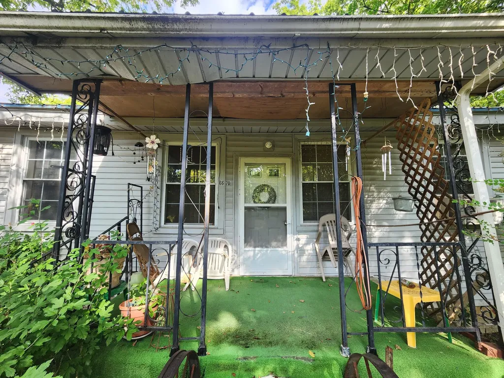 6670 Newstead Road Hopkinsville KY 42240