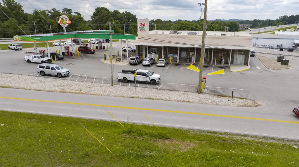 1830 Kentucky 80 Somerset KY 42501