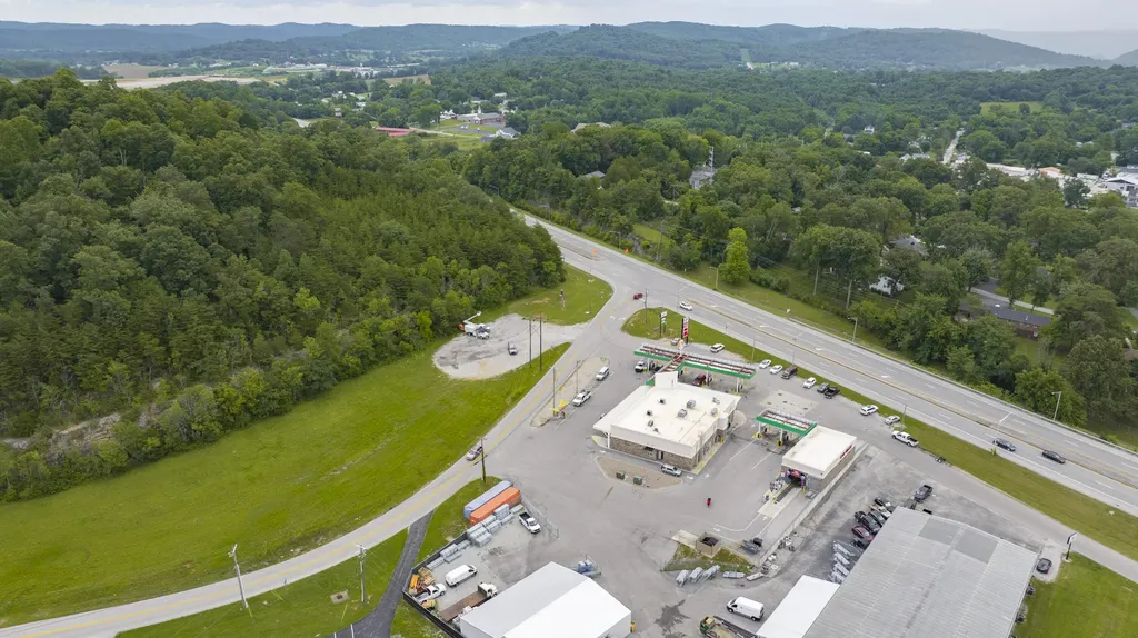 1830 Kentucky 80 Somerset KY 42501