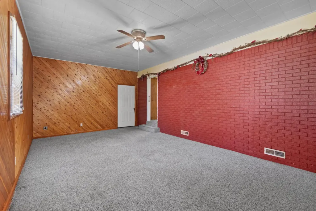 125 Grogan Circle Paducah KY 42003