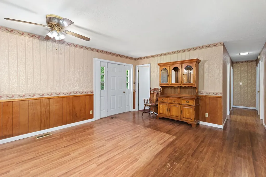 125 Grogan Circle Paducah KY 42003