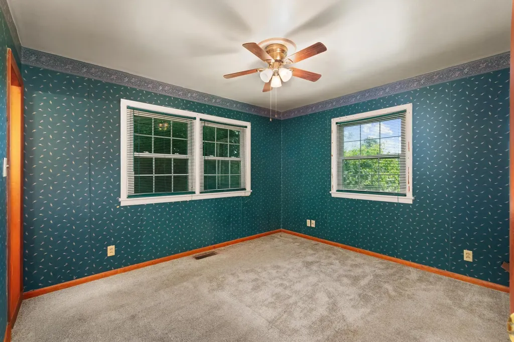 125 Grogan Circle Paducah KY 42003