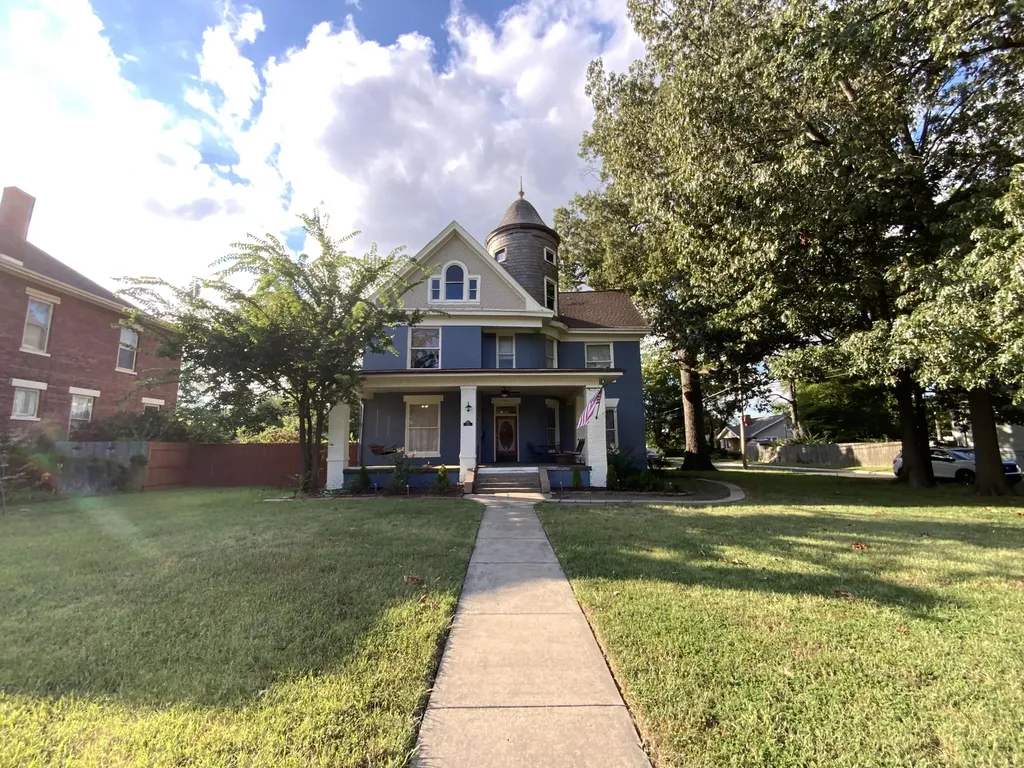 1401 Jefferson Street Paducah KY 42001