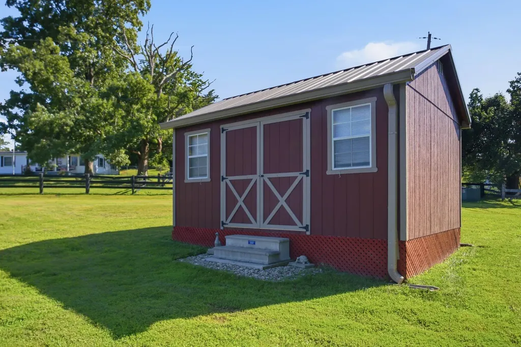 1054 Burnell Drive Berea KY 40403