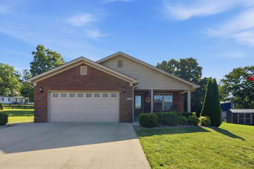 1054 Burnell Drive Berea KY 40403