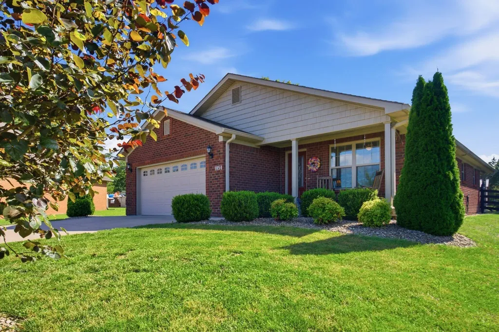 1054 Burnell Drive Berea KY 40403