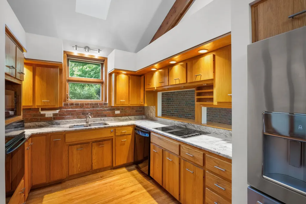 3892 Gloucester Drive Lexington KY 40510
